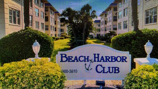 Beach Harbor Club Beauty