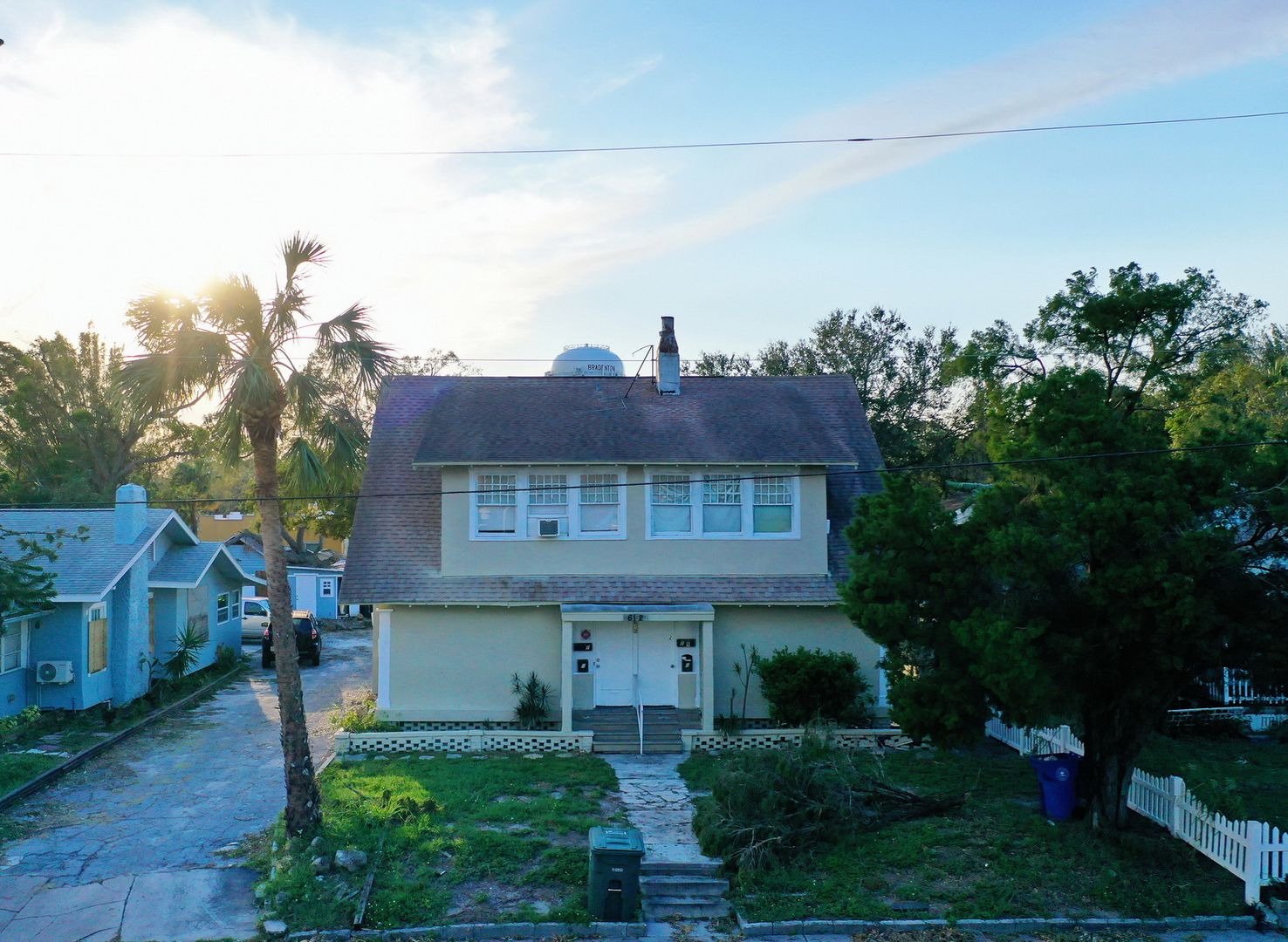 Bradenton Apartment: 612 26th St. W