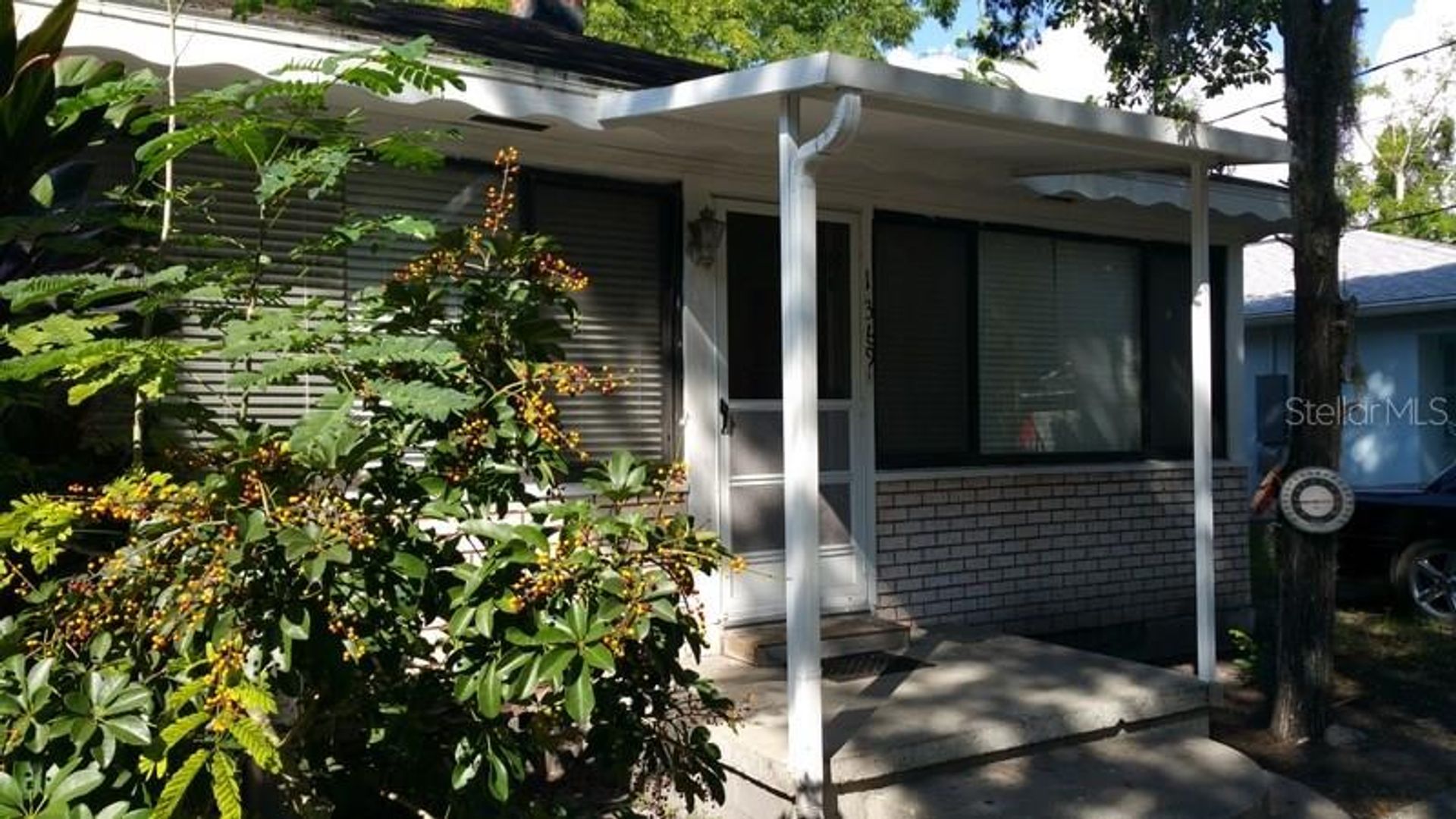 Sarasota Apartment: 1369 18th St