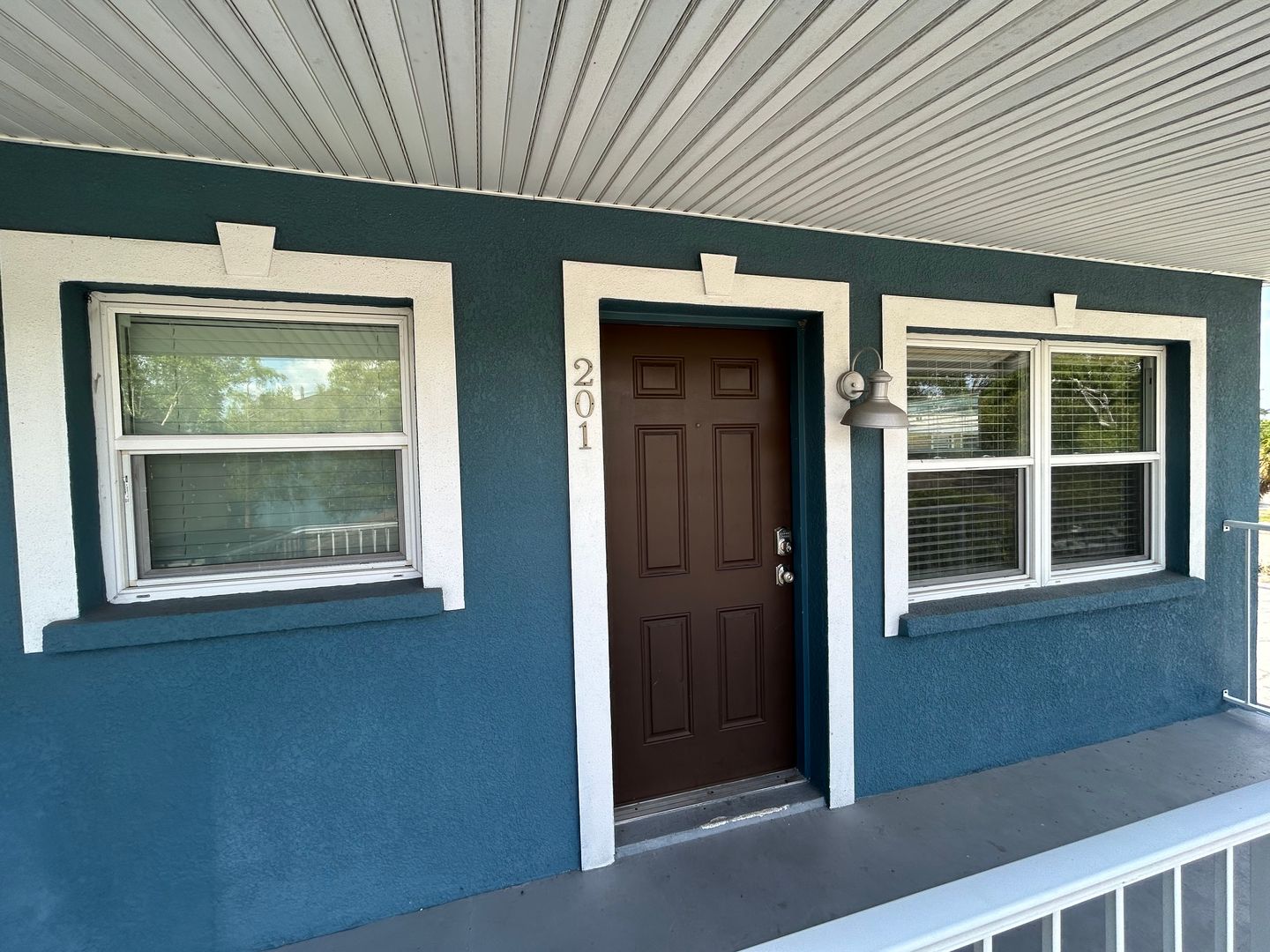 Sarasota Apartment: 2054 Arlington St