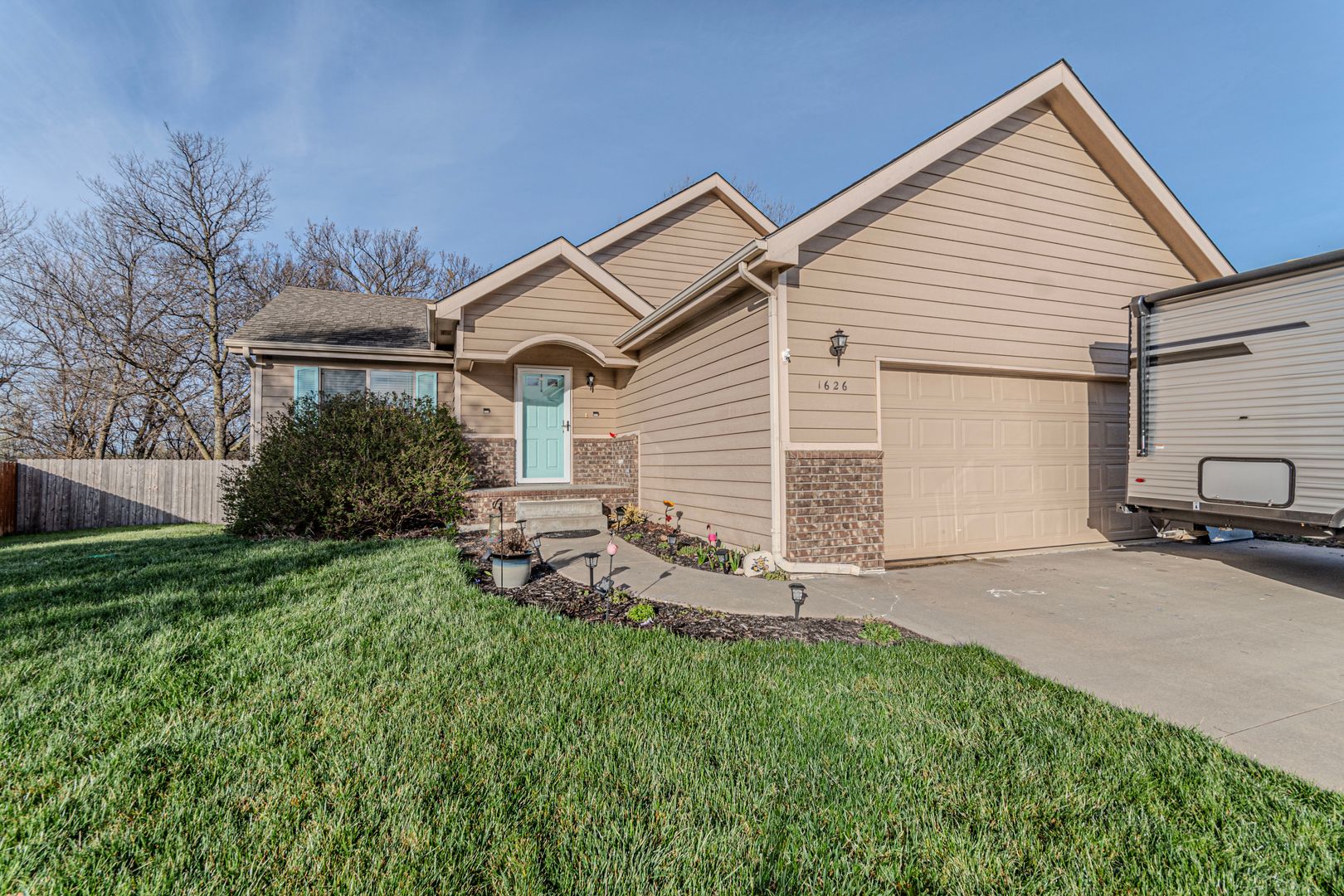 Junction City House: 1626 Rivendell St