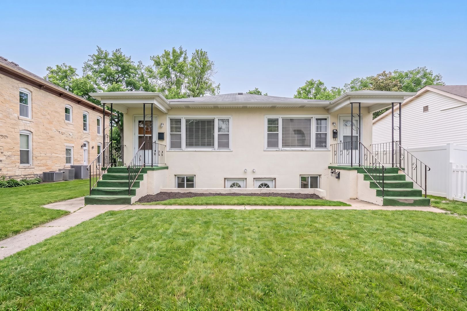 Junction City Apartment: 411 W. 5th St