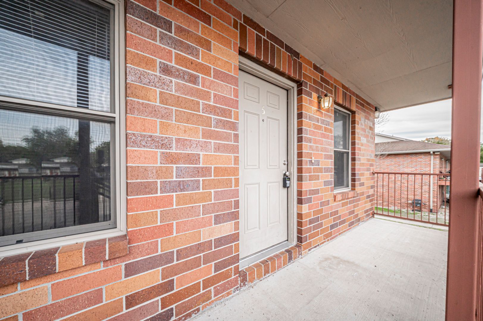 Junction City Apartment: 404 S. Washington Street