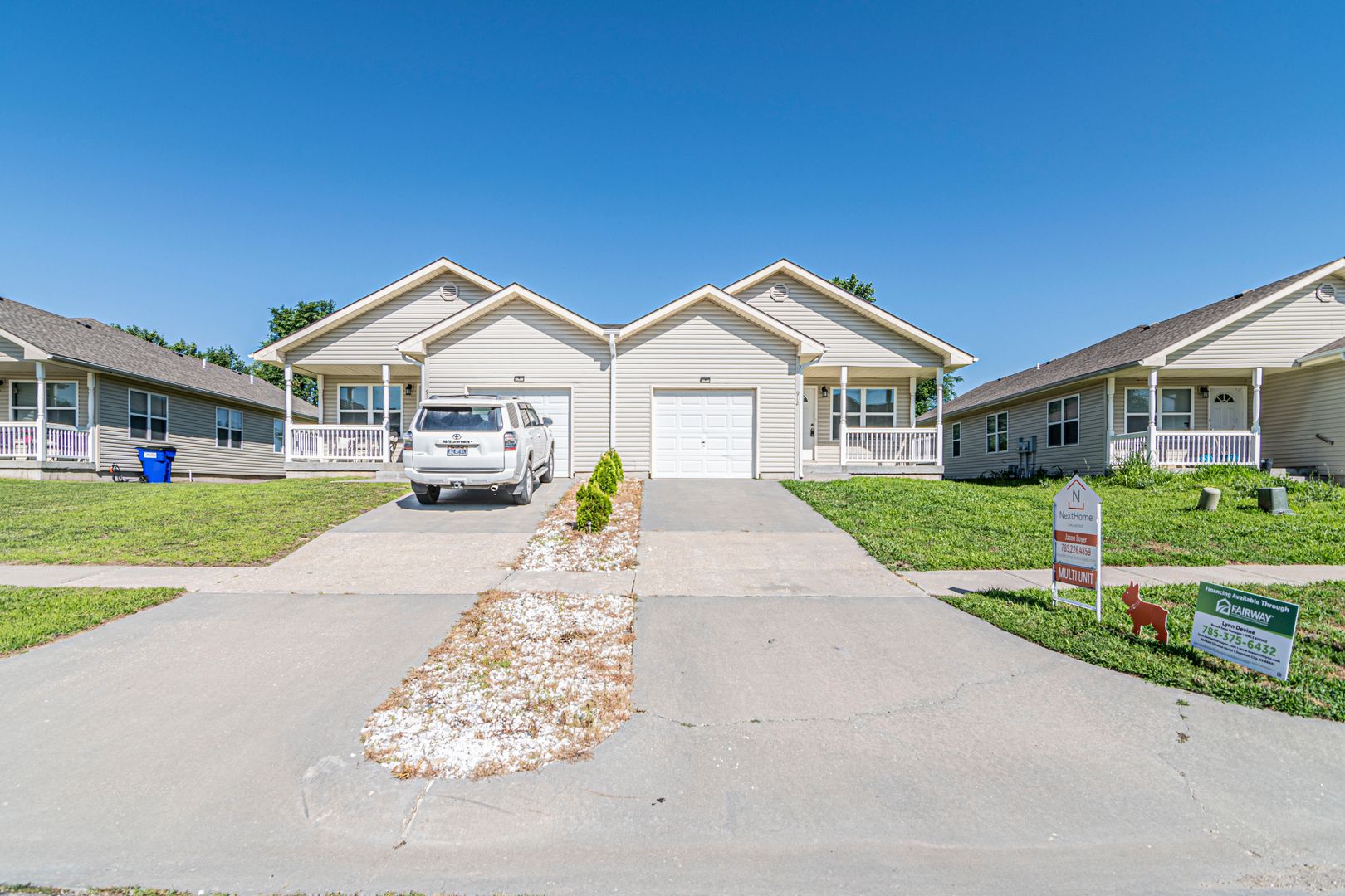 Junction City Multiplex: 912 Whitetail CT