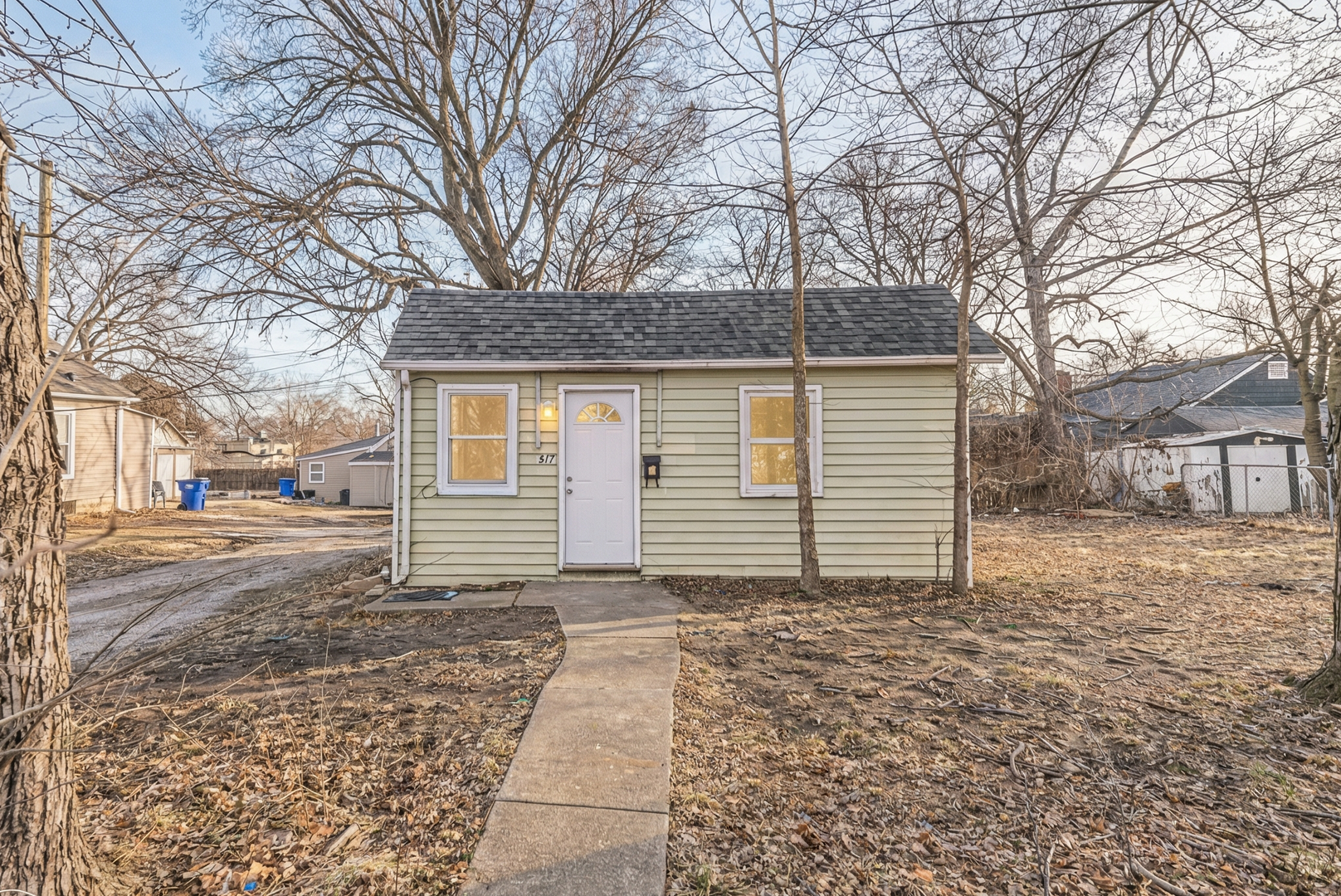 Junction City House: 417 S Madison St.