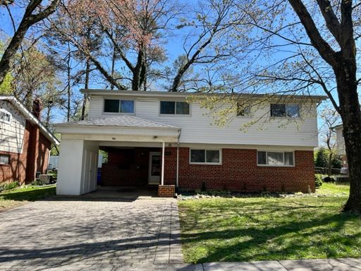 Fully updated 4 BR/2.5 BA home close to all amenities, Route 29 and 495 – photo 1