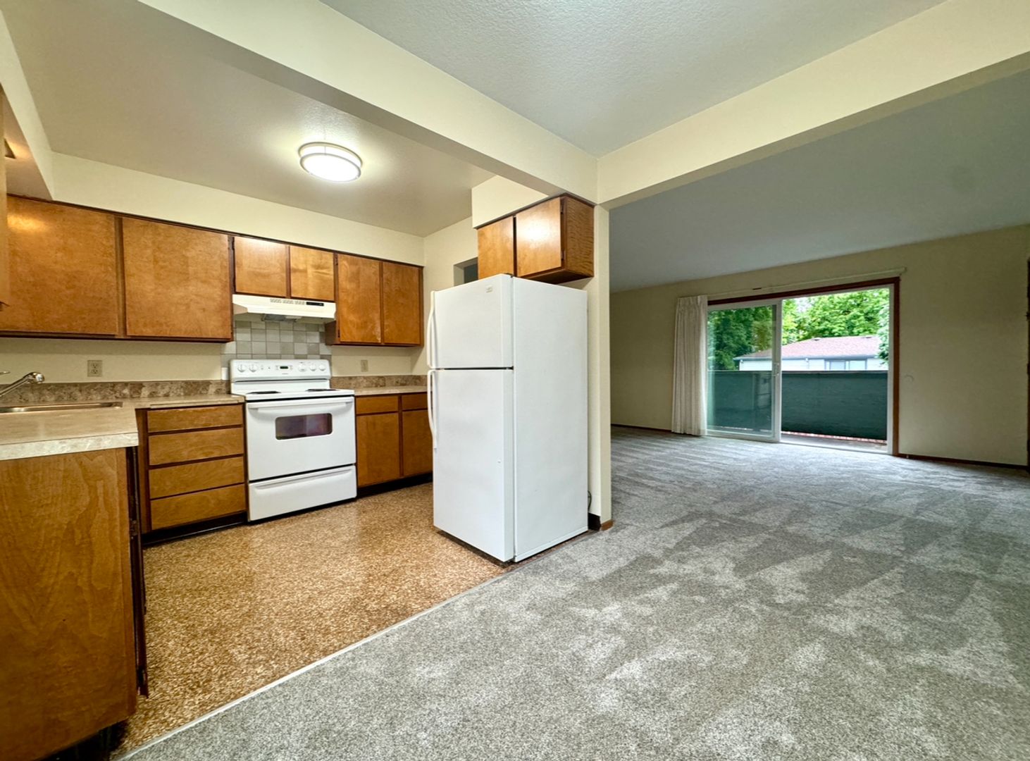 Portland Apartment: 1802-1820 NE Schuyler St.