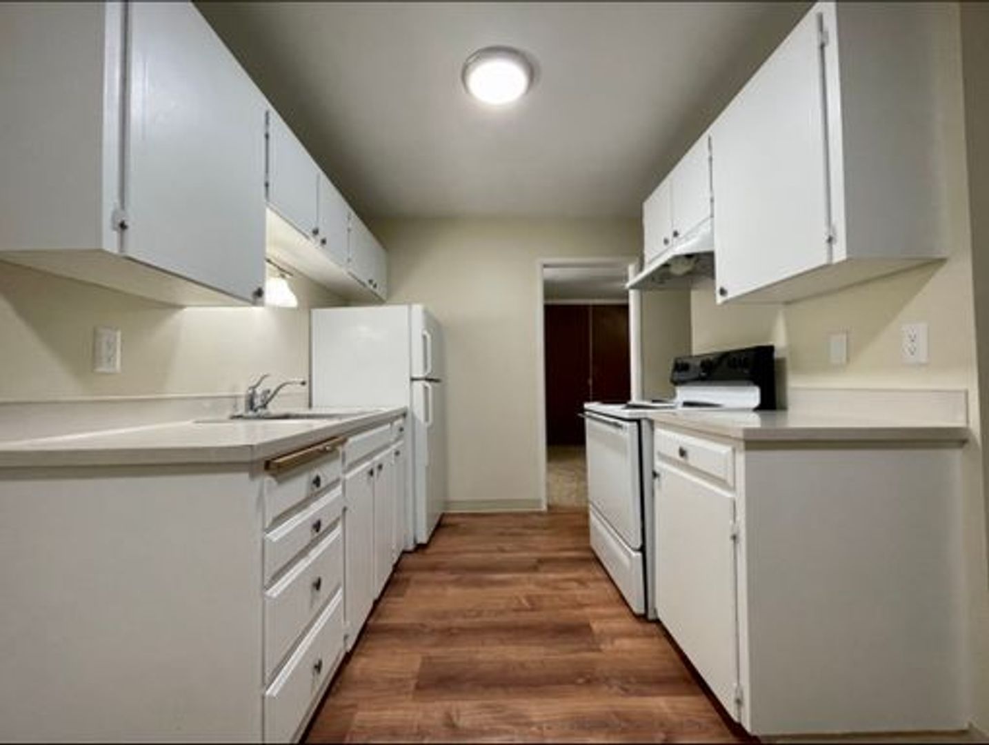 Portland Apartment: 4529 NE Killingsworth St 1-25