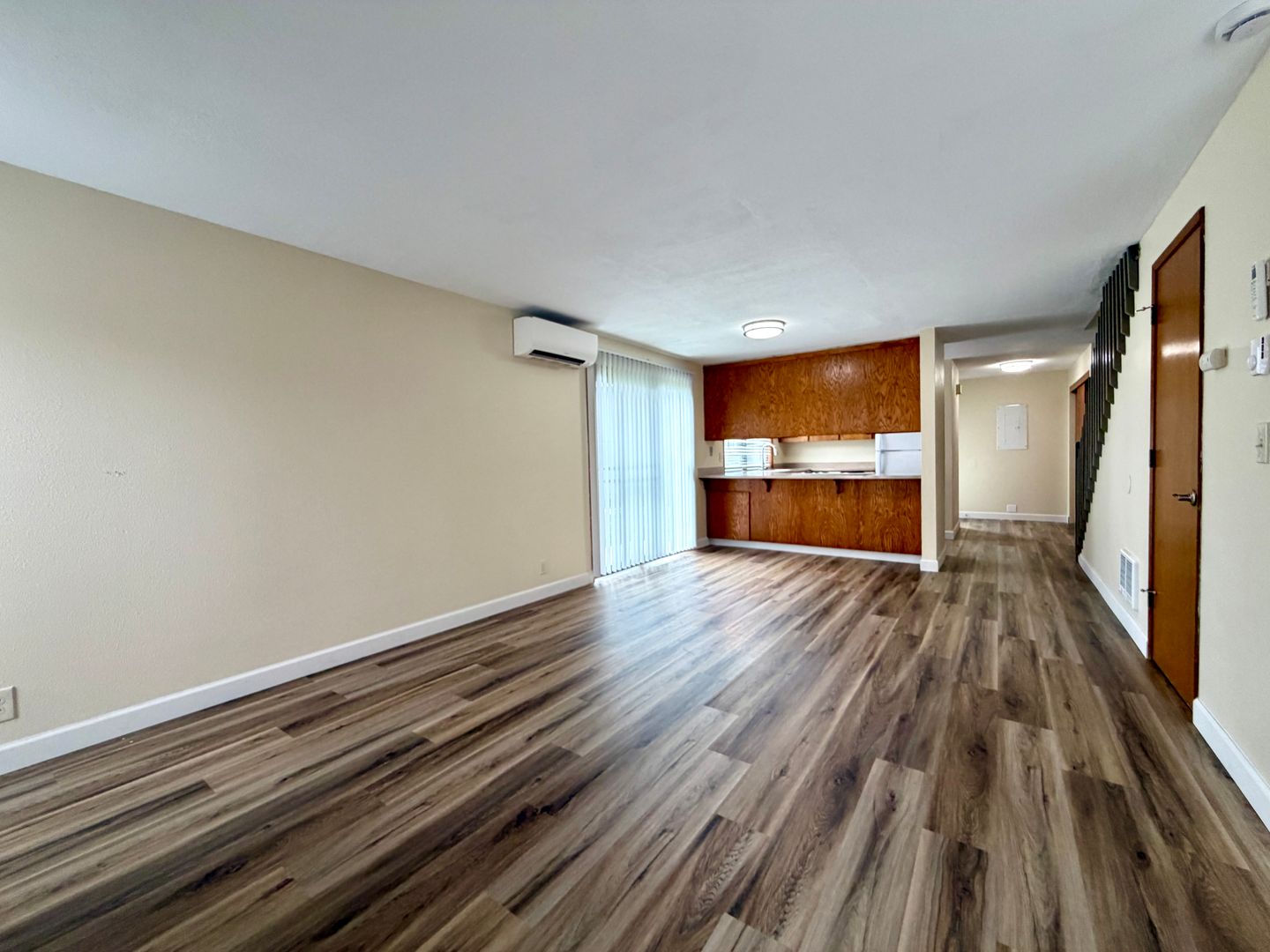 Portland Multiplex: 4461-4463 SW Garden Home Rd.
