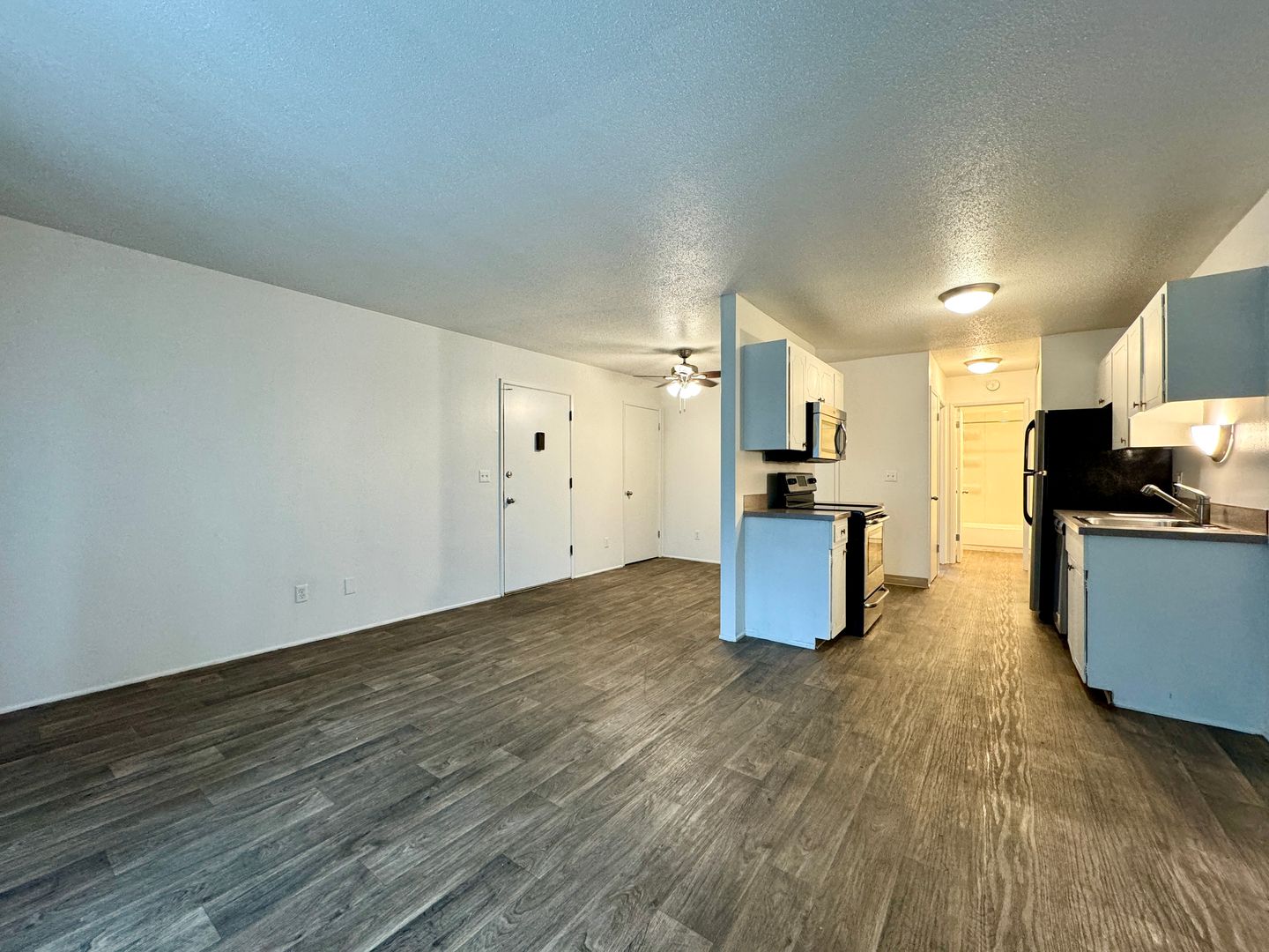 Portland Apartment: 4125-4153 SE Cesar E Chavez Blvd.