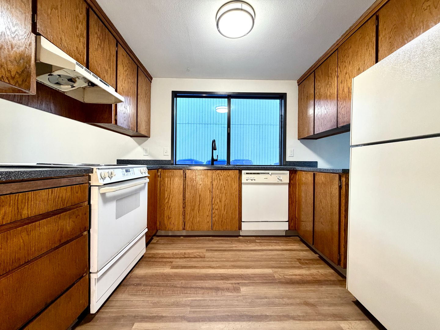 Portland Multiplex: 4461 - 4463 SW Garden Home Rd.