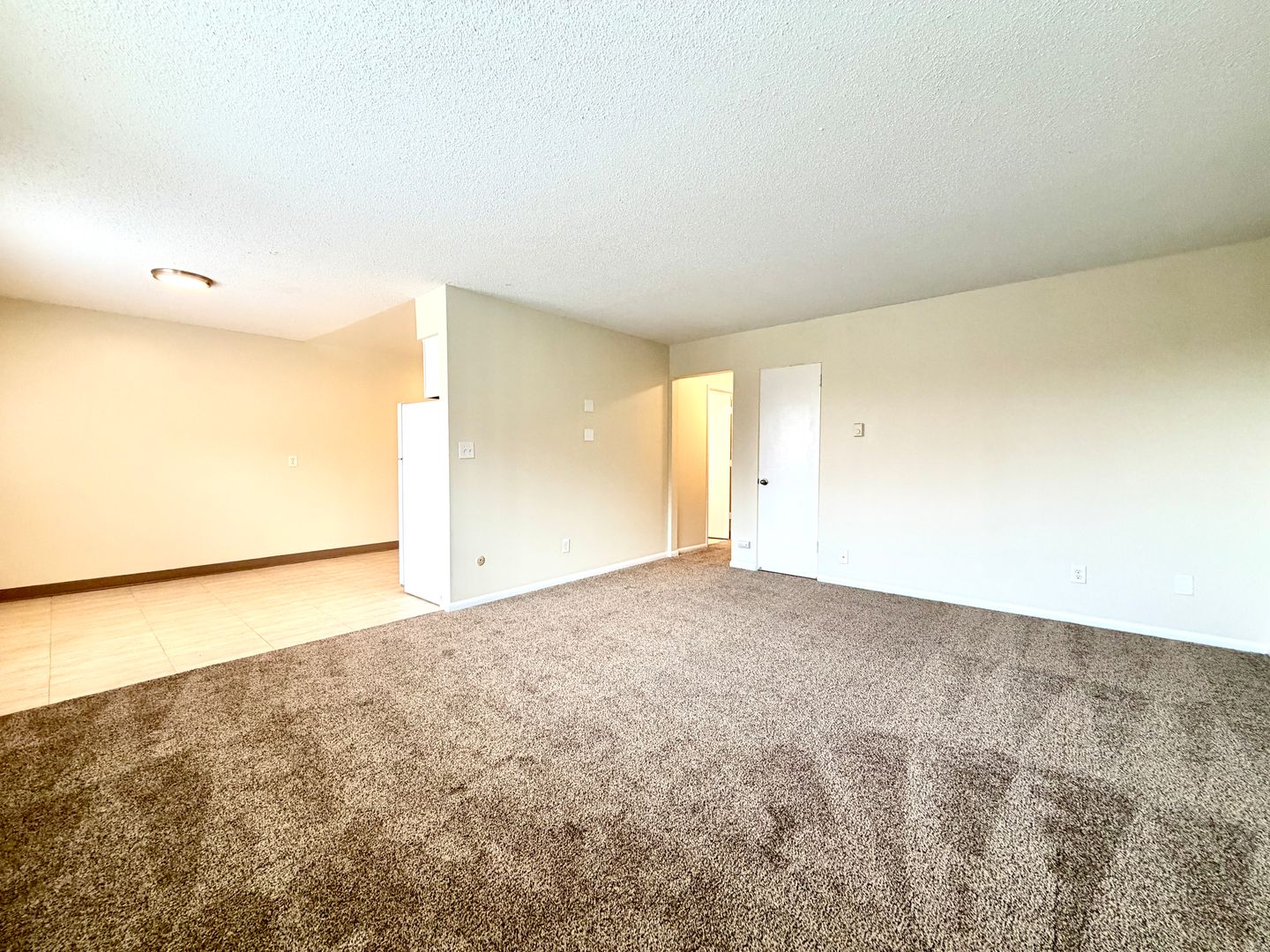 Portland Apartment: 1408 NE 69th Ave
