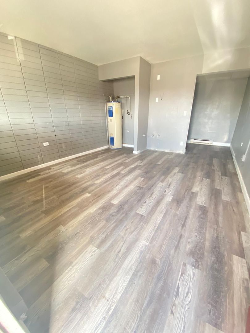 Toledo Apartment: 111 South Summit Street