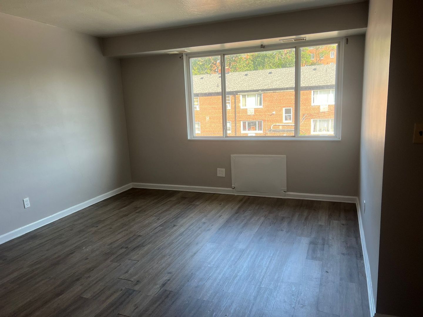 East Cleveland Apartment: 13965 Superior Road