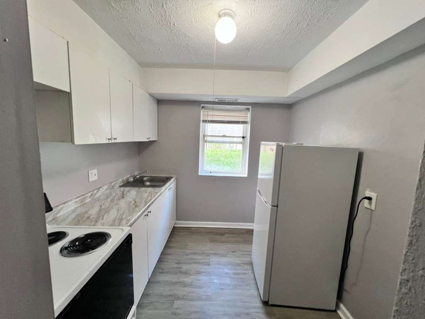 East Cleveland Apartment: 13965 Superior Road