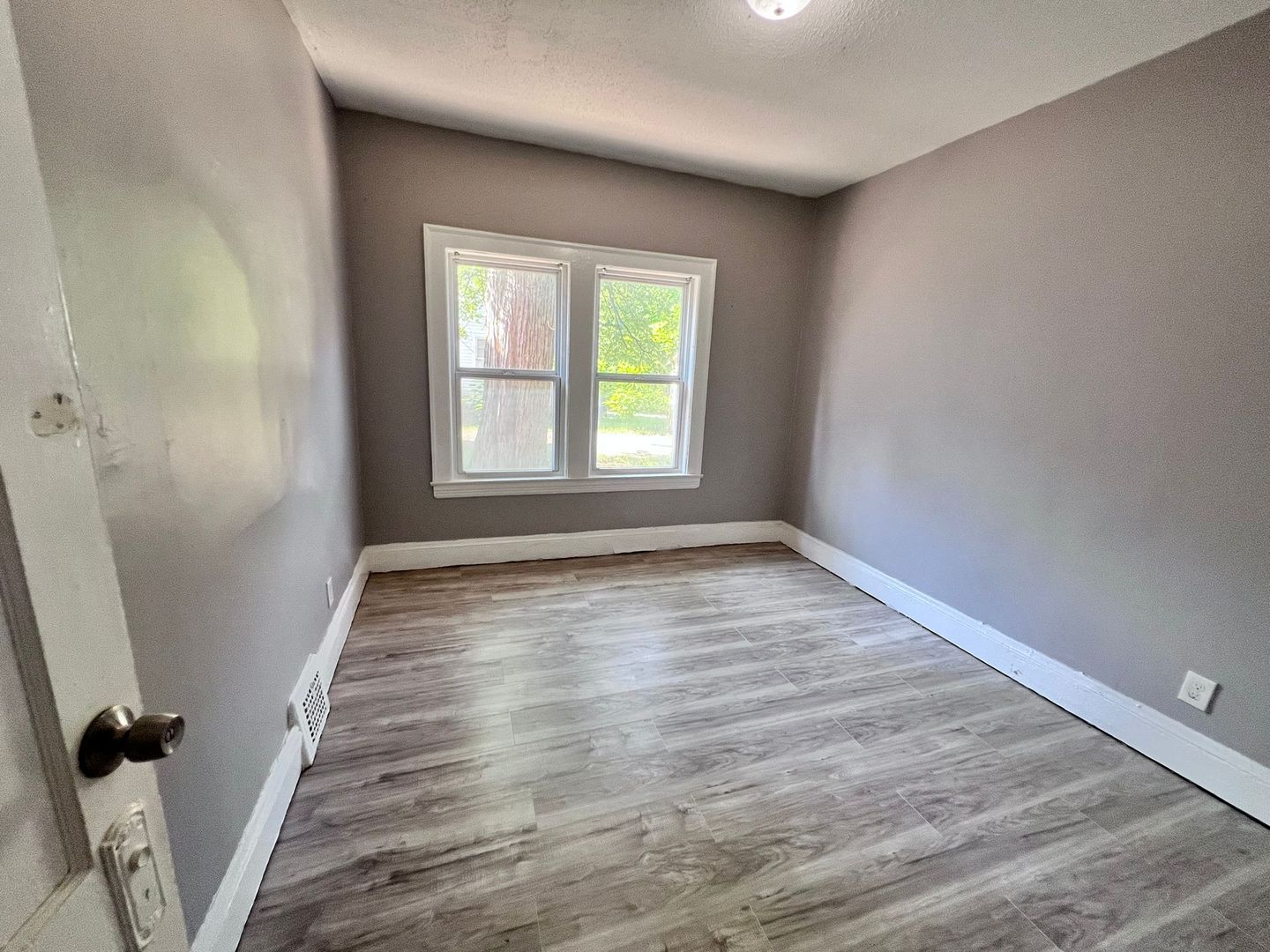 Cleveland Apartment: 3362 East 145th Street