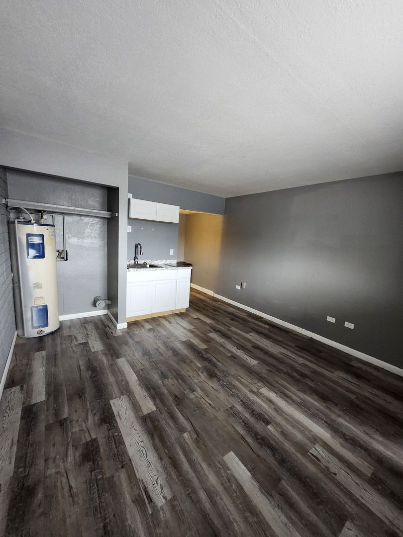 Toledo Apartment: 111 South Summit Street