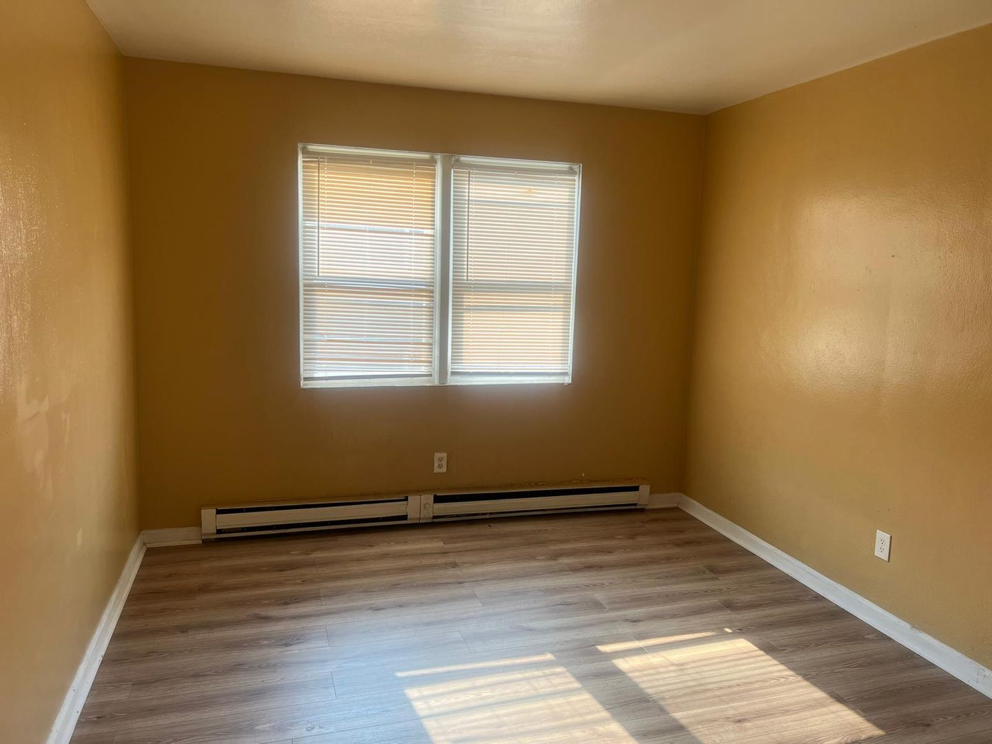 East Cleveland Apartment: 13965 Superior Road