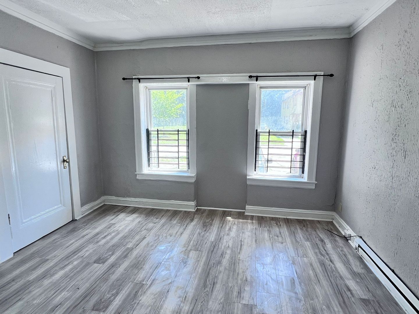 Cleveland Apartment: 848 Linn Drive