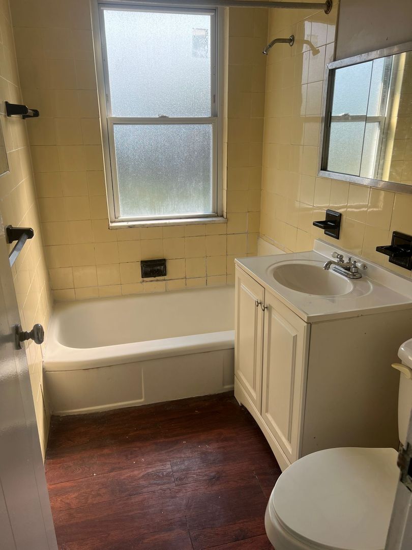 East Cleveland Apartment: 13965 Superior Road