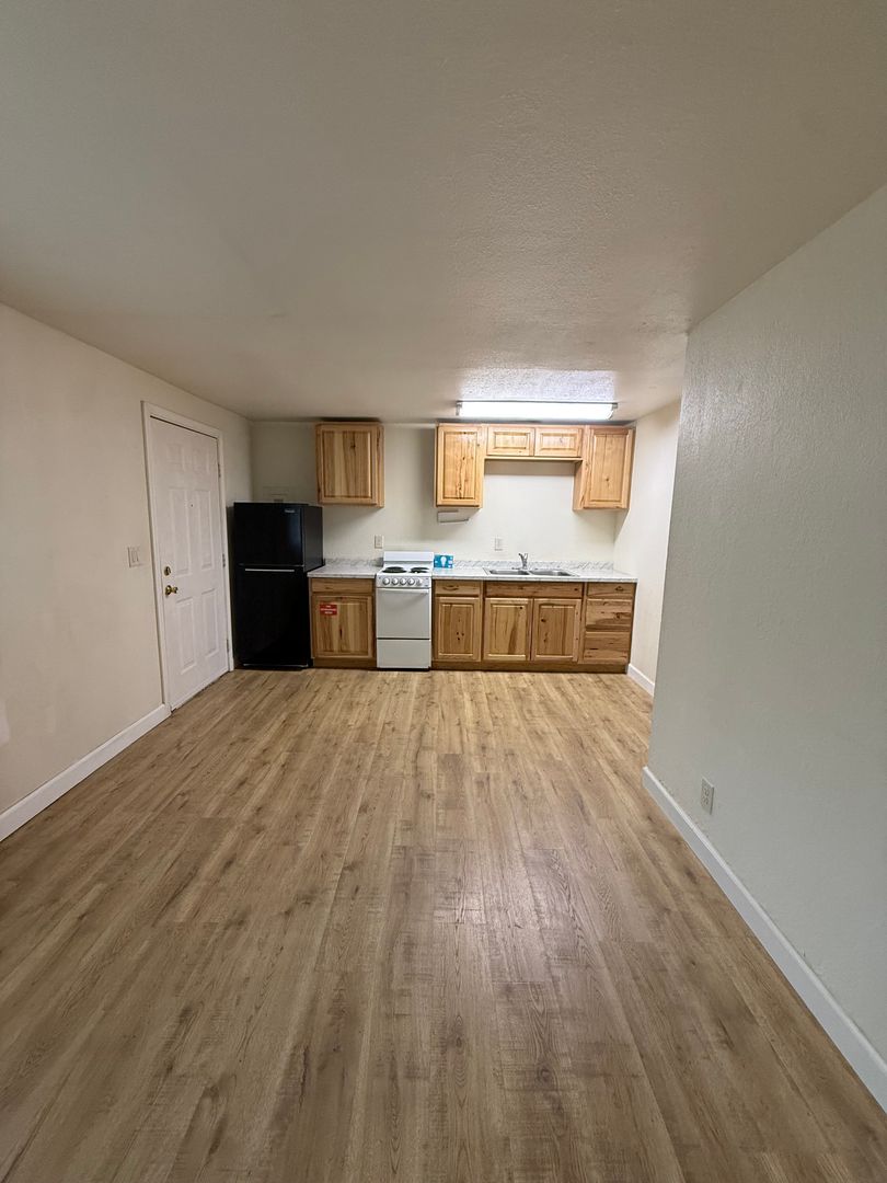 North Pole Apartment: 3579 Old Richardson Hwy