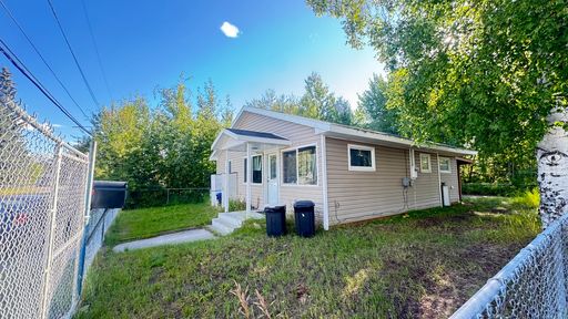 Cozy 1 bedroom 1 bath basement apartment in town.