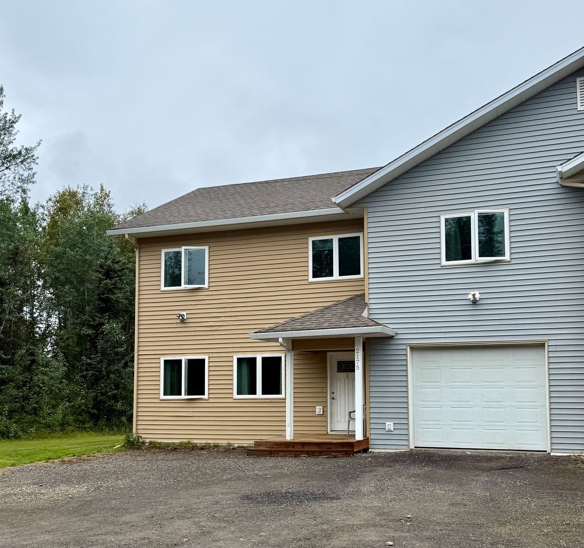 North Pole Apartment: 2175 Chateau Court