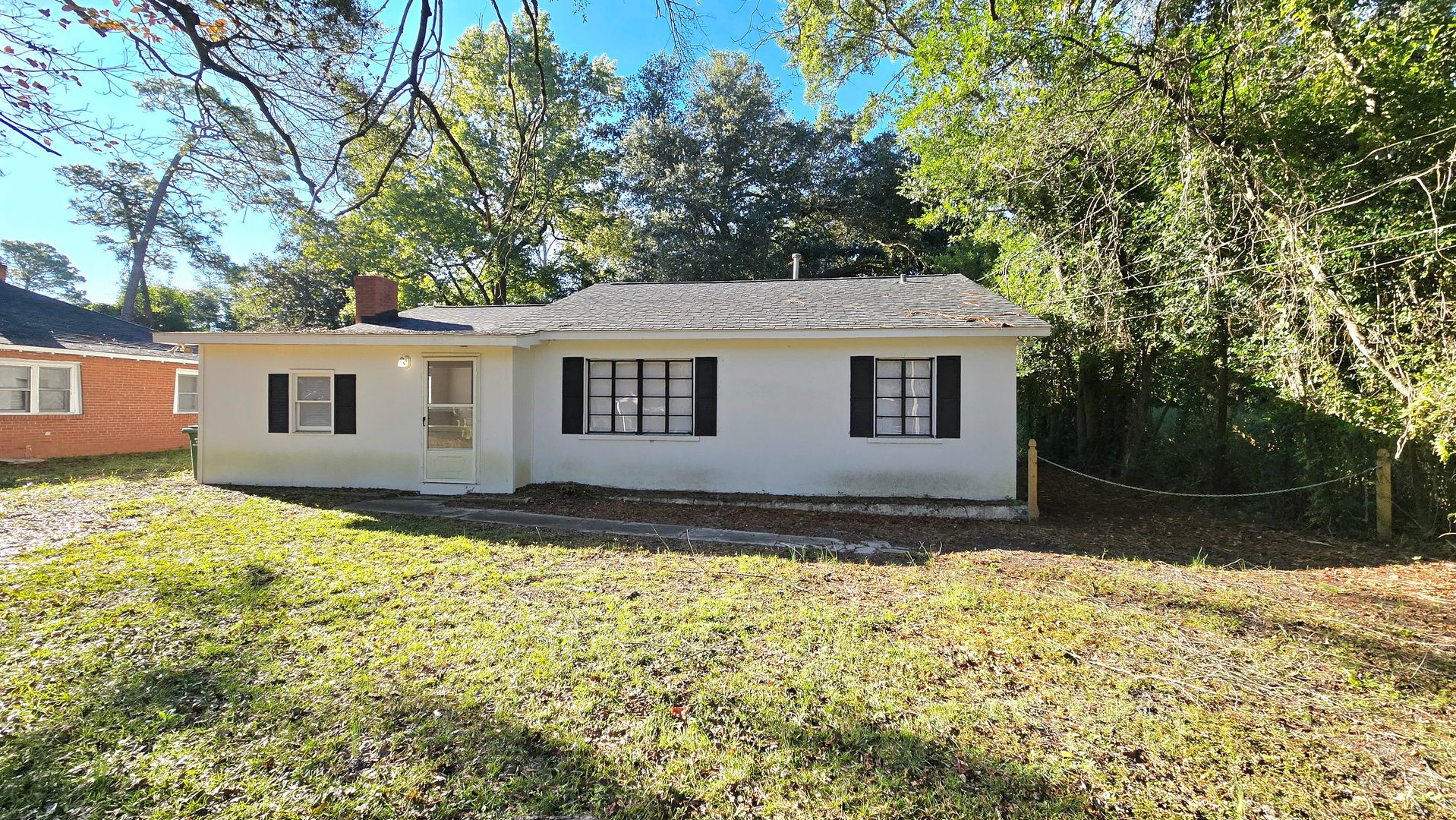 Wilmington House: 4936 Wrightsville Avenue