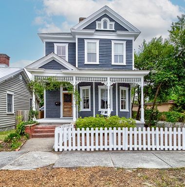 WILMINGTON - DOWNTOWN - 2 BD/1 BA - Only blocks from dining, nightlife, breweries and Wilmington Riverwalk – photo 1
