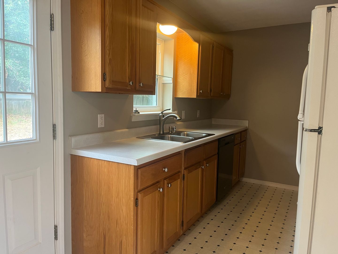 13900 Ridgecrest Drive 3 of 12