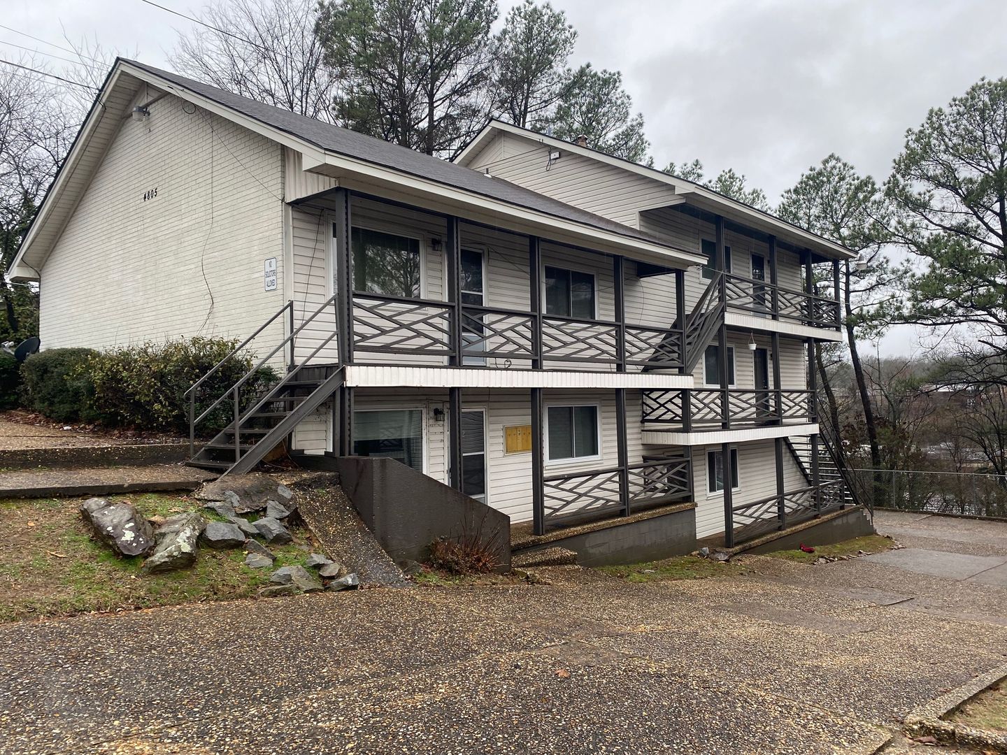 North Little Rock Apartment: 4805 Hickory Avenue