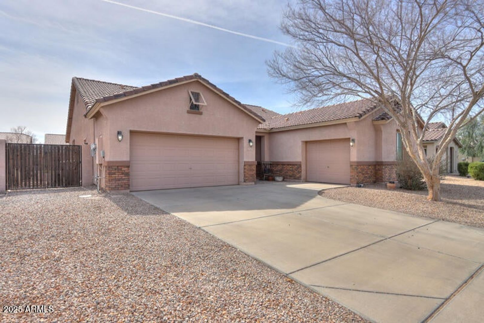 Casa Grande House: 1629 E Prickly Pear Pl
