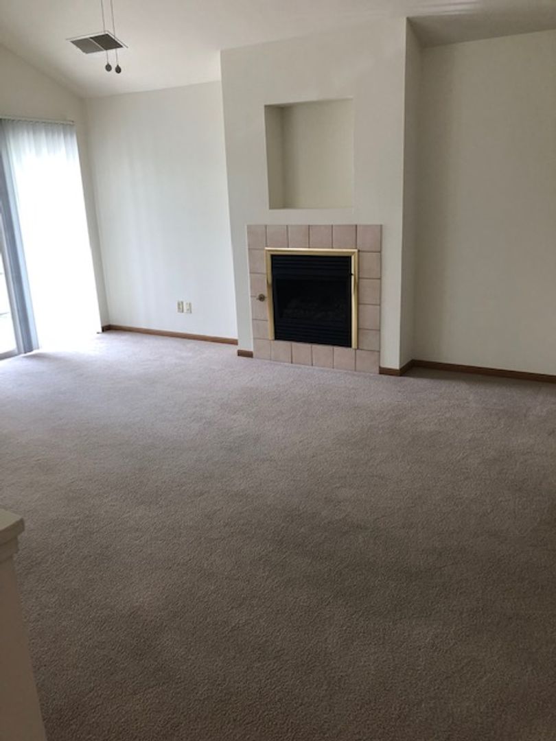 Peoria Apartment: 4105 W Hollow Creek Drive