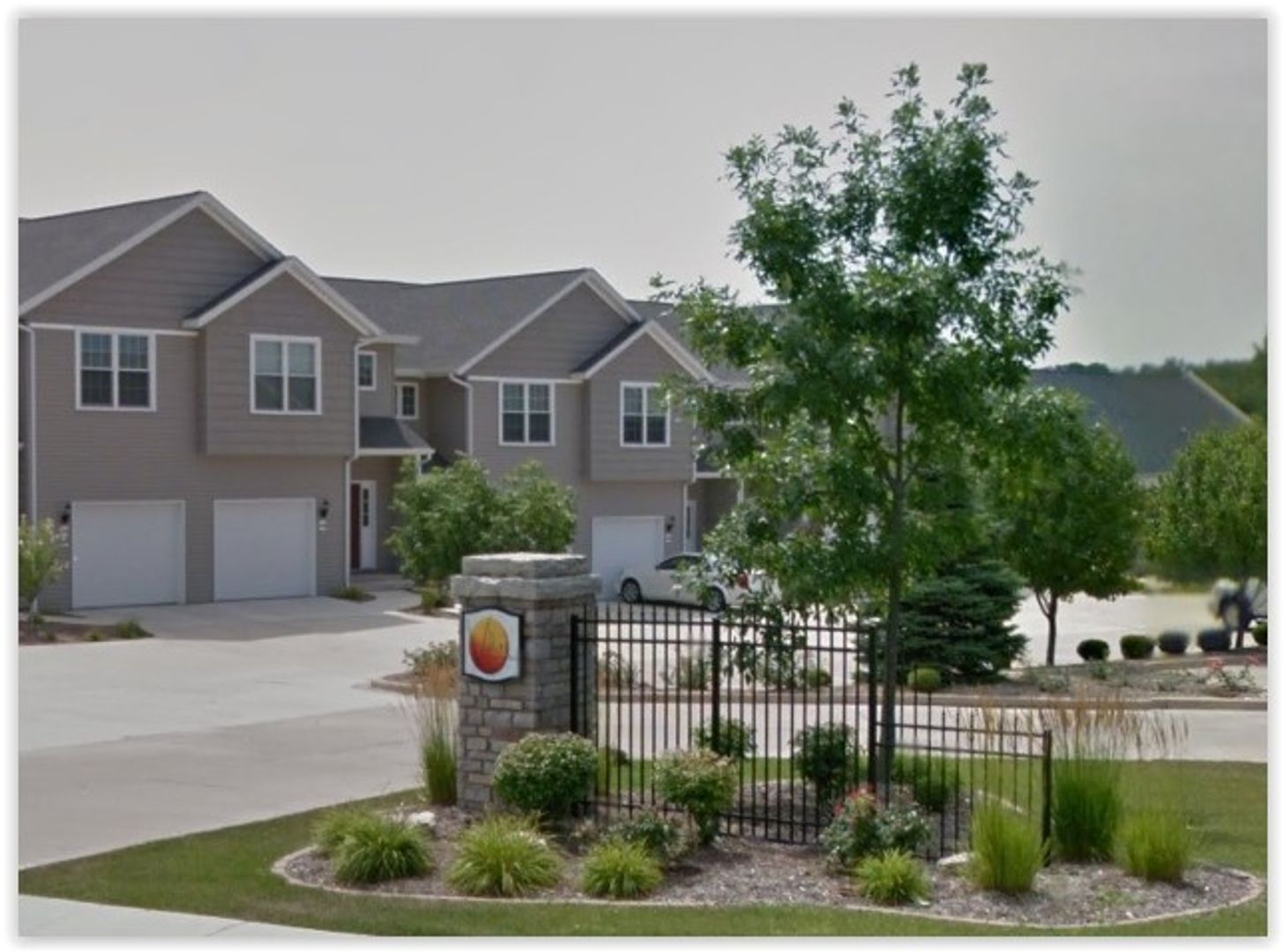 Peoria Apartment: 810 W Trailcreek Drive