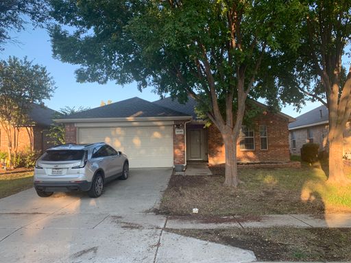 Single story 3 bed-Keller ISD – photo 1