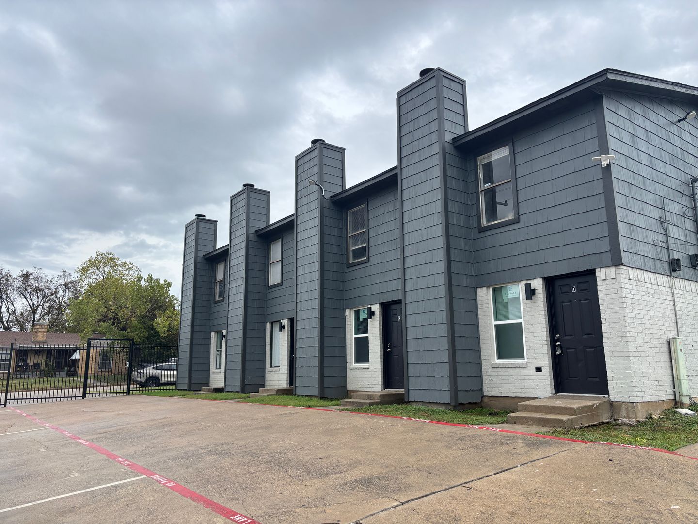 Fort Worth Townhome: 3200 McLean St. - C