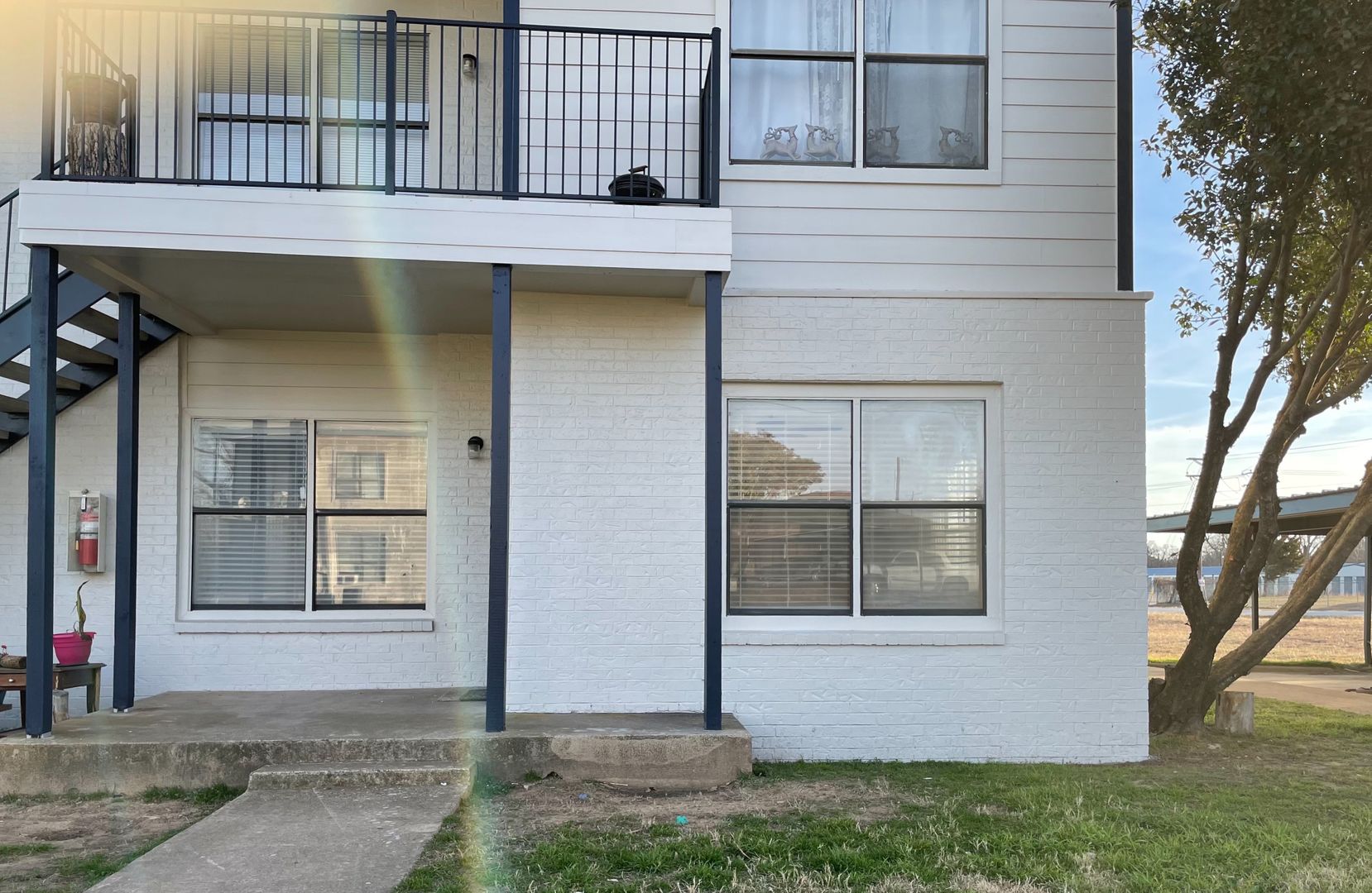 Azle Apartment: 11116 Liberty School Rd.