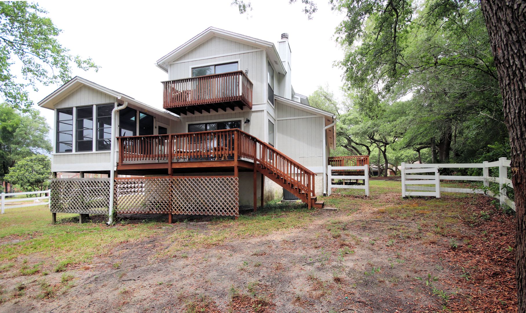 Niceville House: 317 Jamaica Way