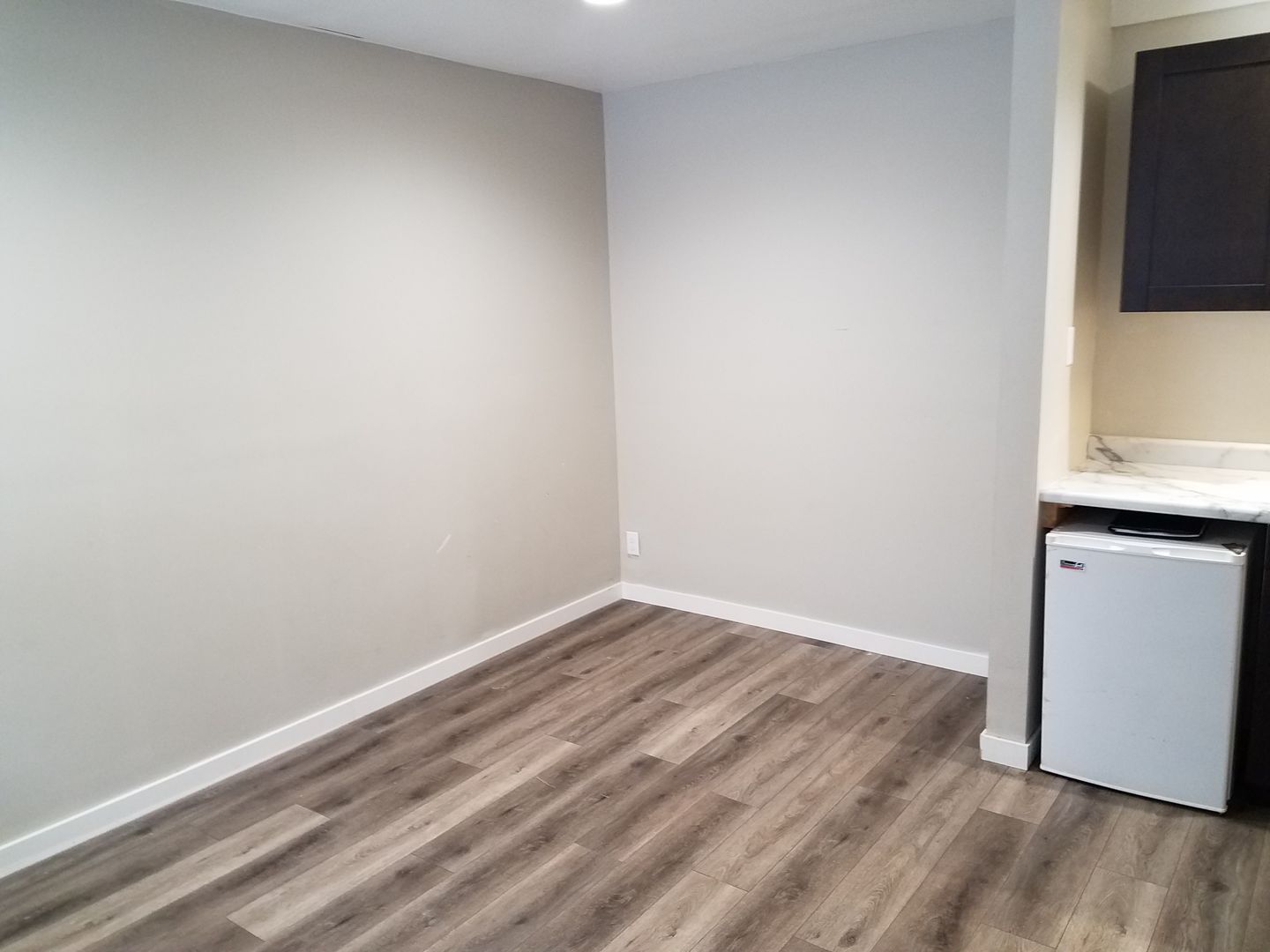 La Crosse Apartment: 1212 4th St S