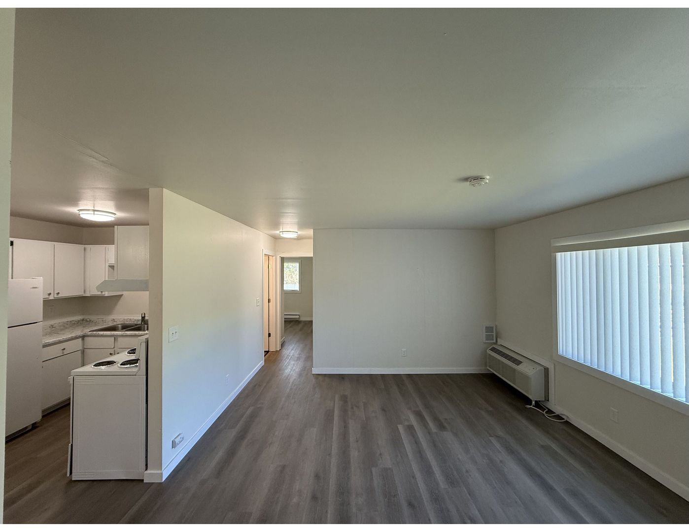 La Crosse Apartment: 1710 La Crescent St