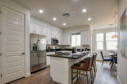 Attached 2 Car Garage with Electric Vehicle Charging! 1 Month Free If You Move In By October 31st! – photo 1