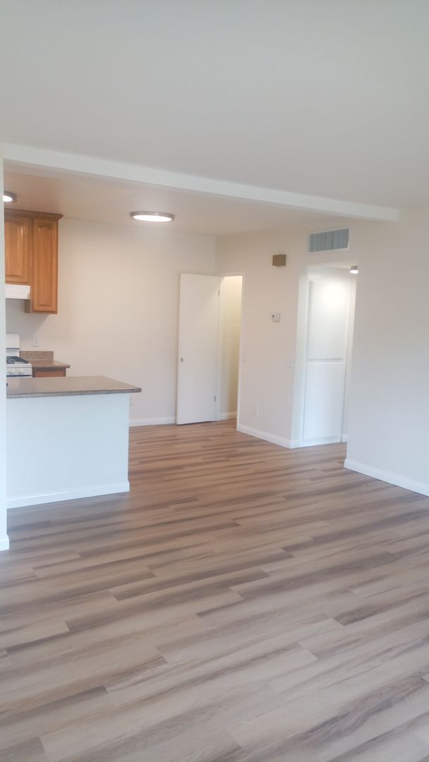 La Puente Apartment: 15400 Francisquito Ave.