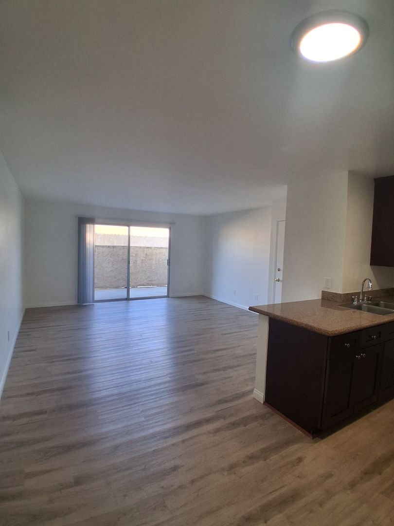 La Puente Apartment: 15400 Francisquito Ave.