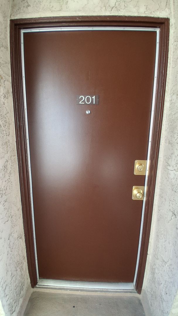 La Puente Apartment: 15400 Francisquito Ave.