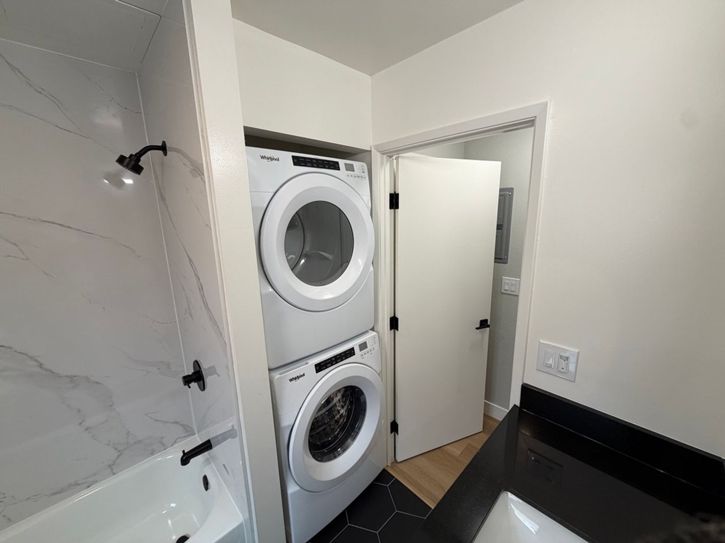 SAN LEANDRO Apartment: 1483 150TH AVENUE