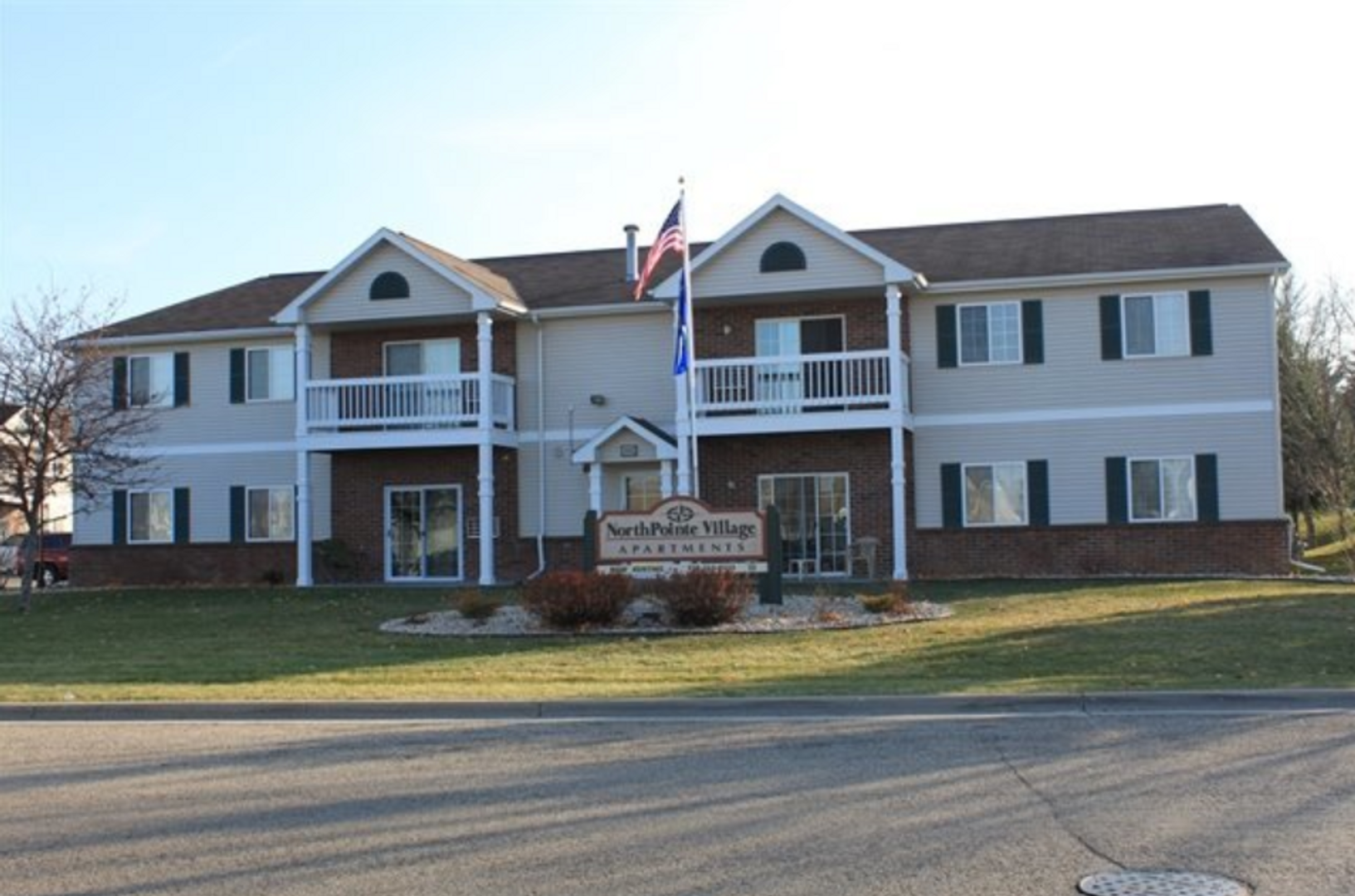 Fort Atkinson Apartment: 320 W Blackhawk Drive