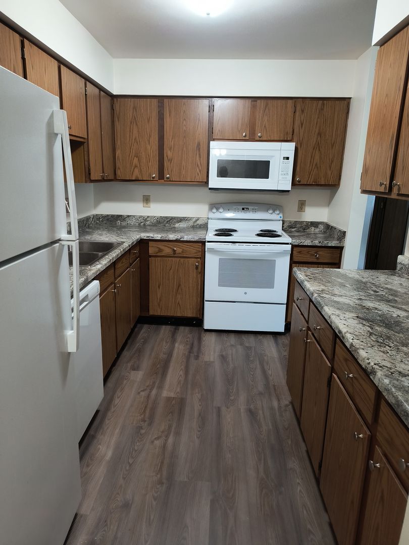 Fond du Lac Apartment: 40 Prairie Road