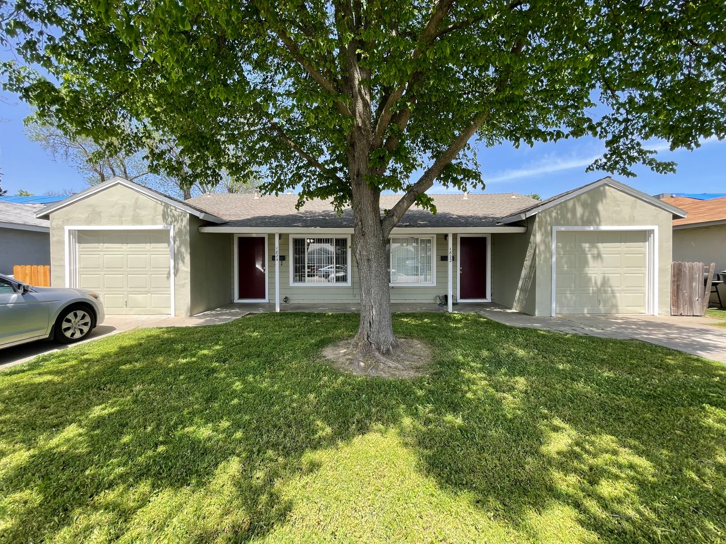 West Sacramento Apartment: 700-702 Poplar Avenue