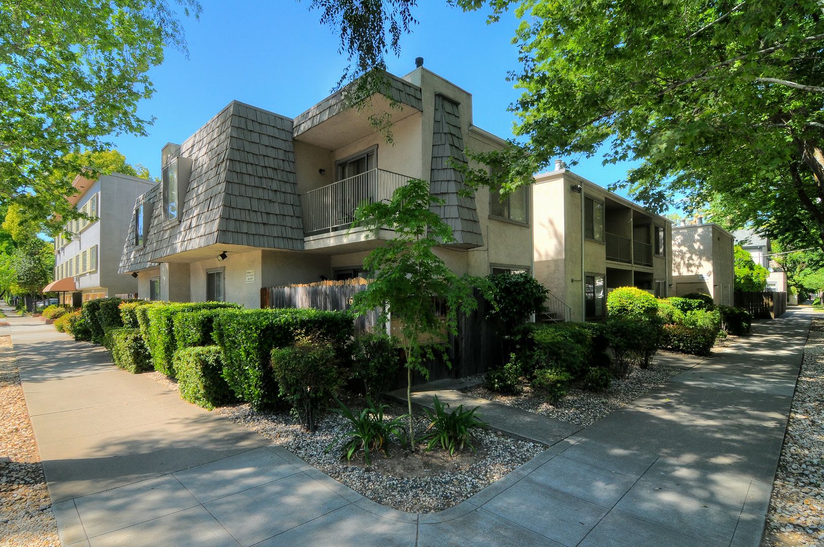 Sacramento Apartment: 1627-29 H Street
