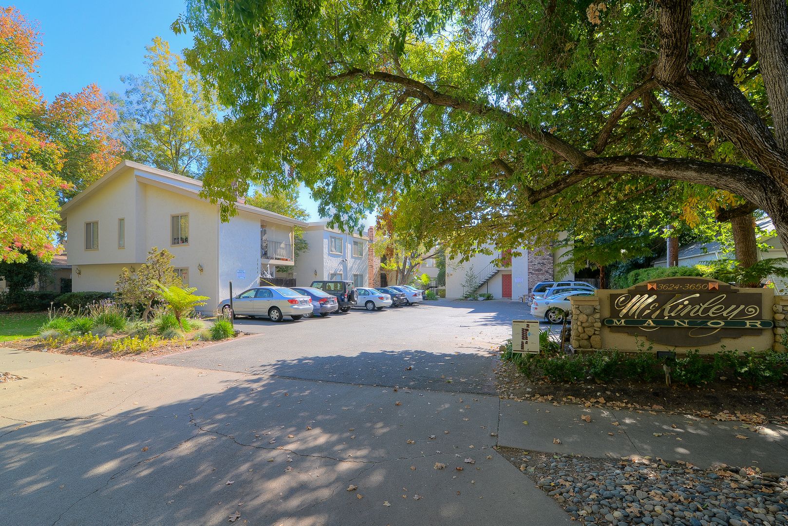 Sacramento Apartment: 3624-50 H Street